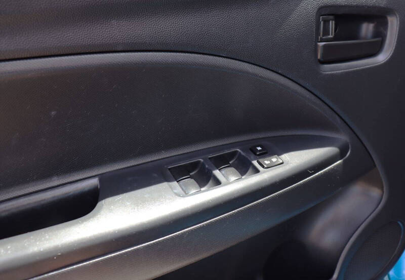 2015 Mitsubishi Mirage DE