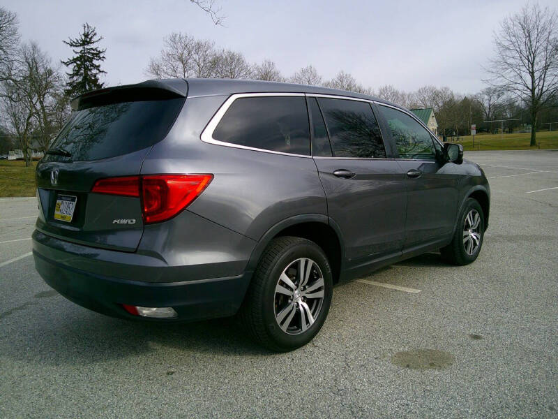 2017 Honda Pilot EX