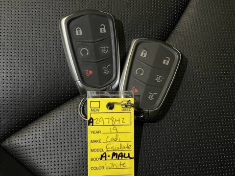 2019 Cadillac Escalade Platinum