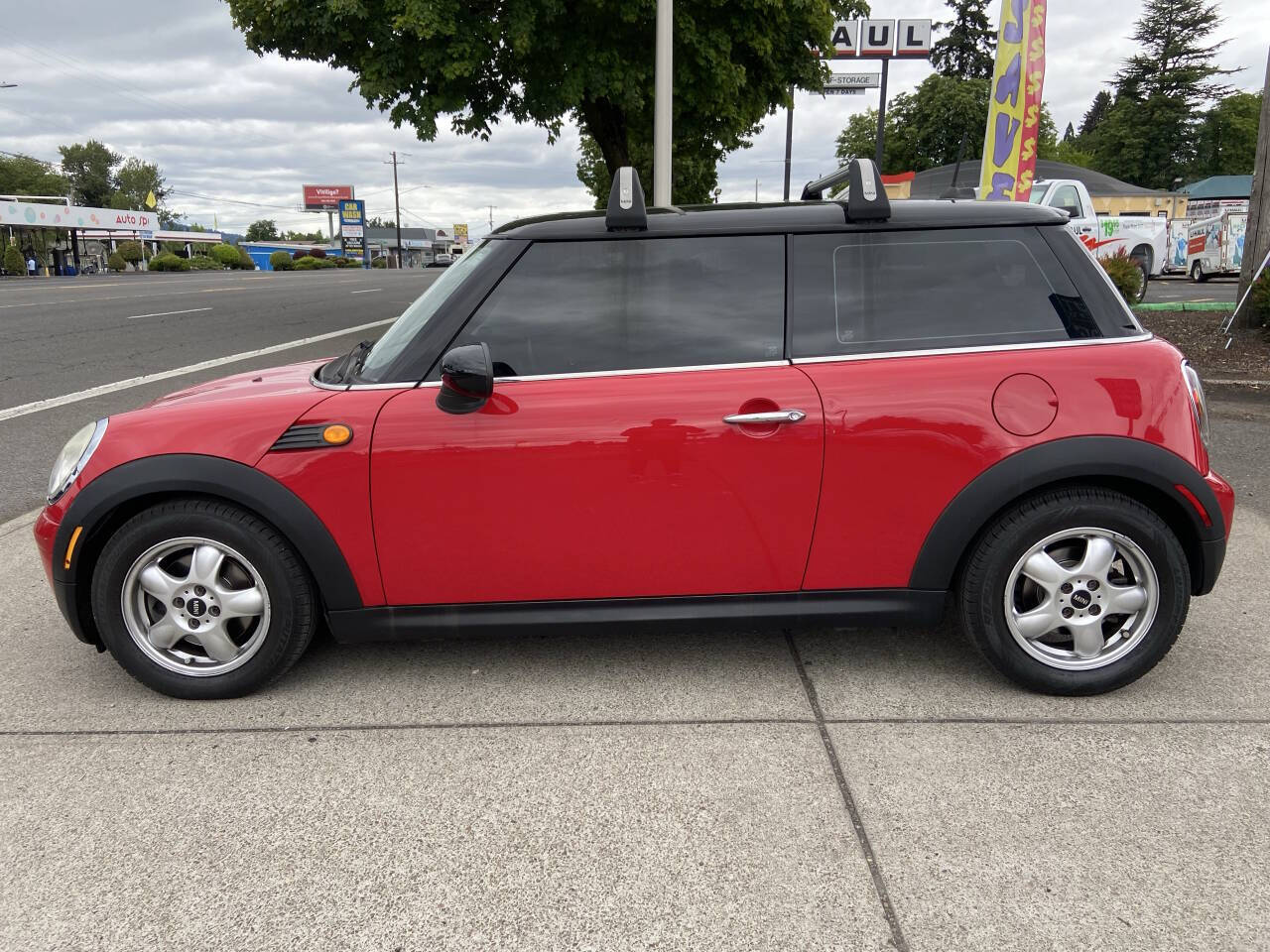 Red 2009 MINI Cooper Base Base 2dr Hatchback 2