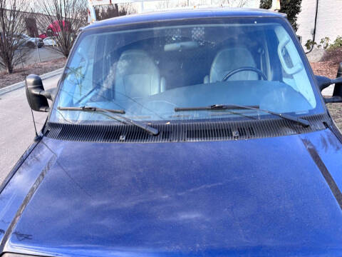 2008 Ford E-Series E-250