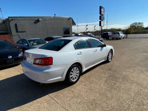 2011 Mitsubishi Galant FE