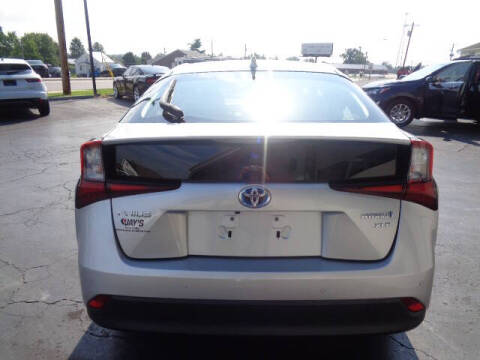 2021 Toyota Prius XLE