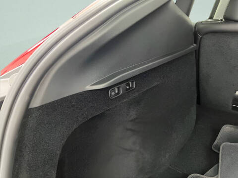 2025 Tesla Model Y Performance