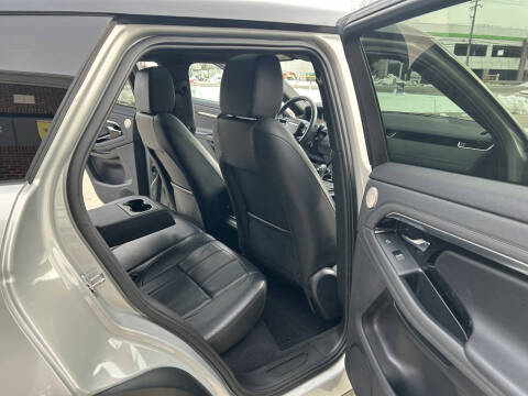 2022 Land Rover Range Rover Evoque P250 SE