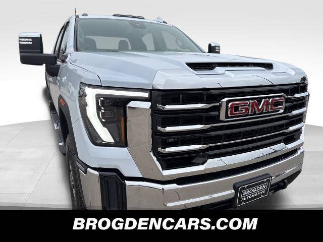 2026 GMC Sierra 2500HD SLT's photo