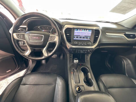 2017 GMC Acadia SLT-1