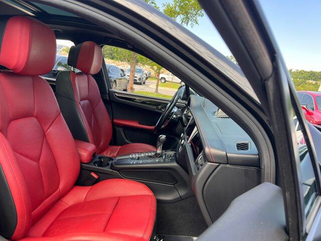 2019 Porsche Macan