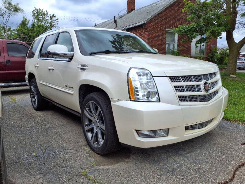 2013 Cadillac Escalade Premium