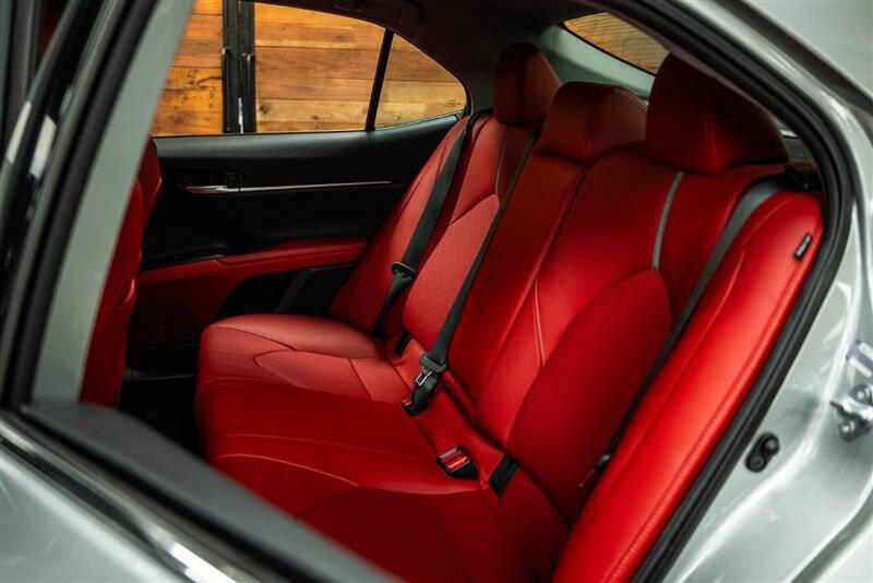 2021 Toyota Camry XSE V6