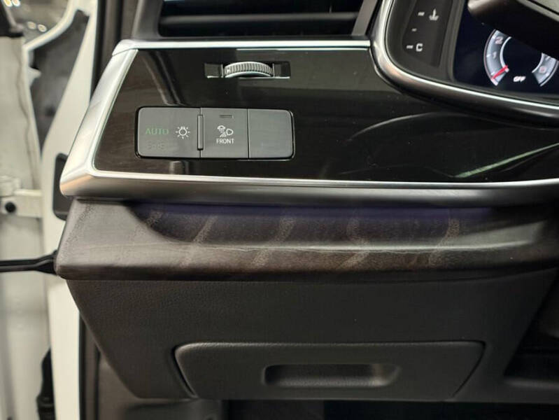 2022 Audi Q7 quattro Premium Plus 55 TFSI