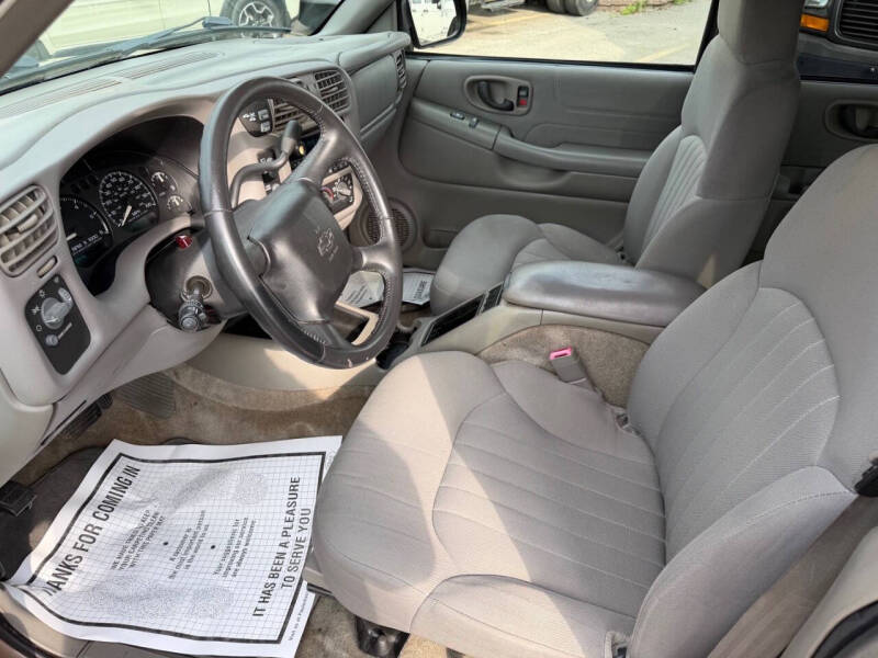 2004 Chevrolet Blazer LS