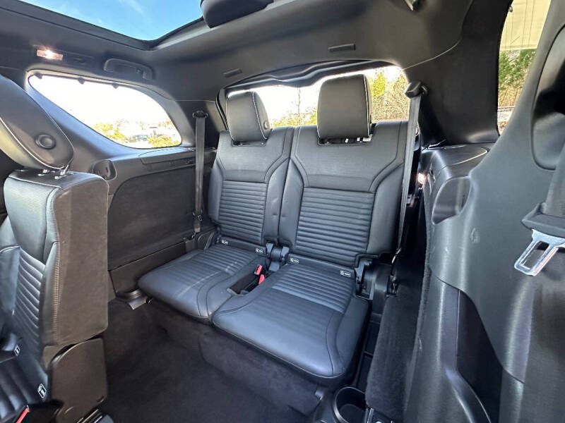 2017 Land Rover Discovery HSE Luxury