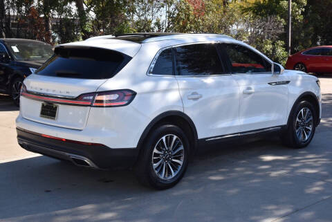 2021 Lincoln Nautilus Reserve