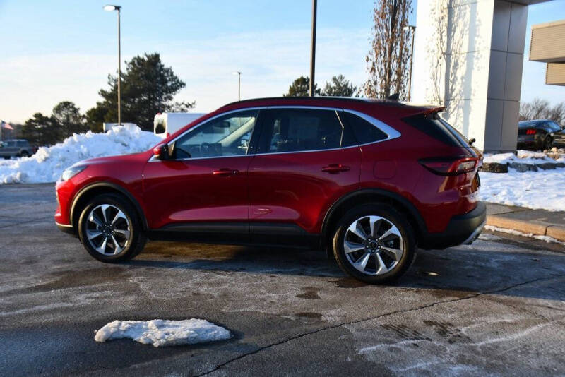 2024 Ford Escape Platinum