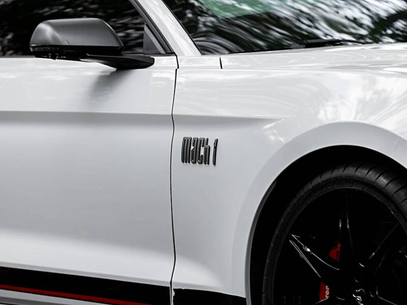 2021 Ford Mustang Mach 1