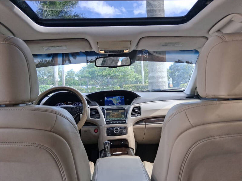 2015 Acura RLX w/Navi