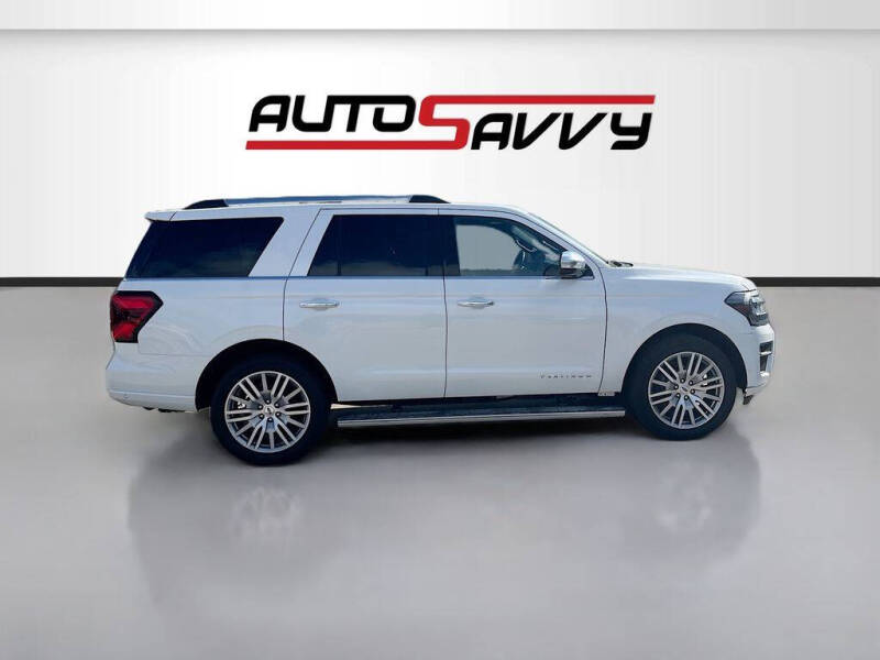 2024 Ford Expedition Platinum