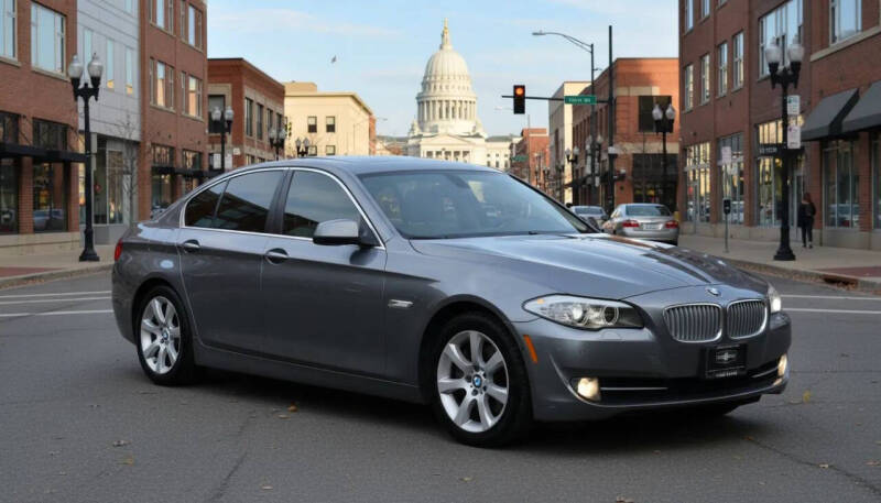2012 BMW 5 Series 550i xDrive