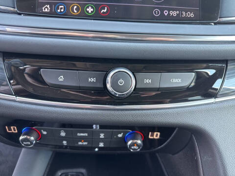 2021 Buick Enclave Essence