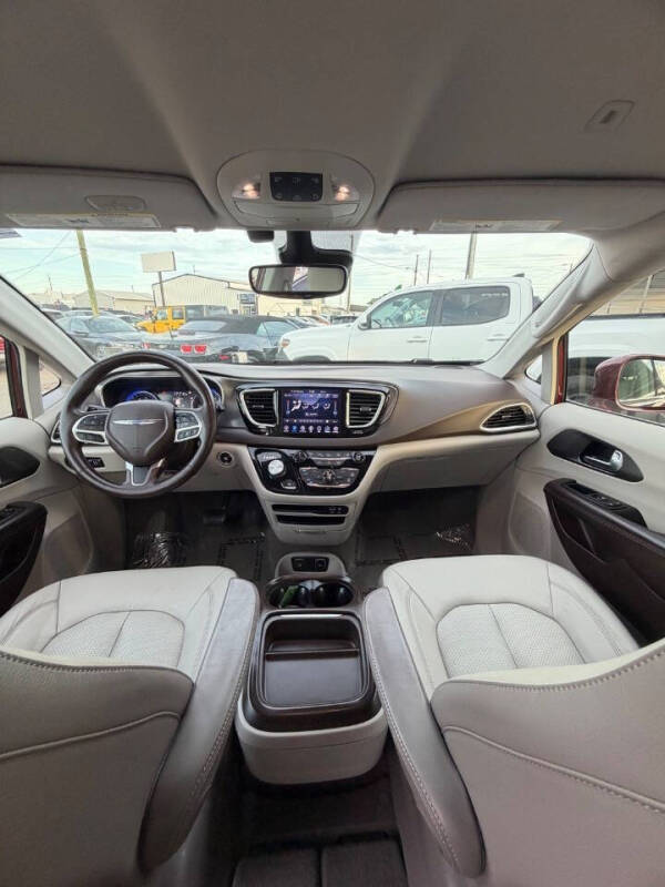 2019 Chrysler Pacifica Touring L