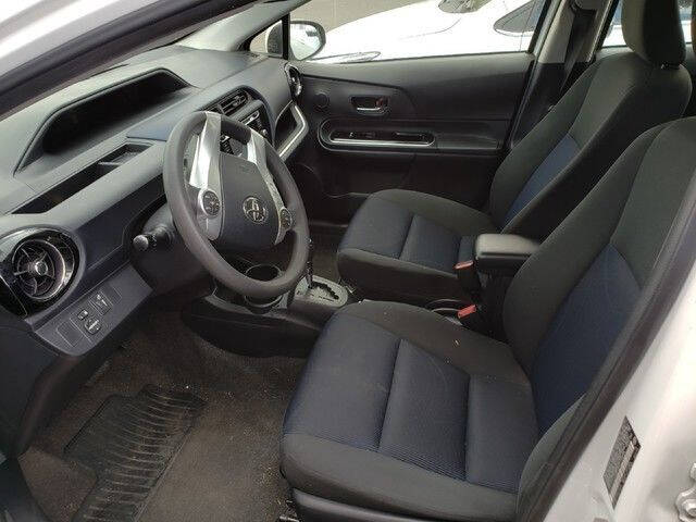 2015 Toyota Prius c Three