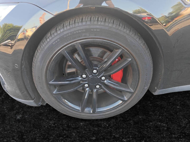 2015 Tesla Model S 70D