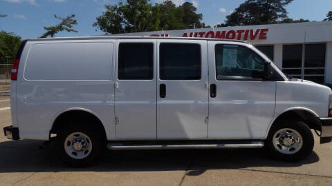 2024 Chevrolet Express 2500