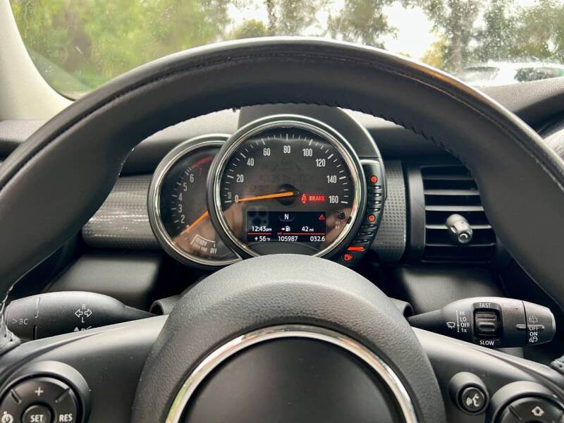 2015 MINI Hardtop 2 Door Cooper