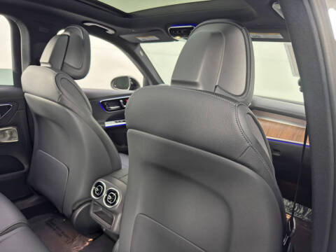 2025 Mercedes-Benz GLC GLC 300