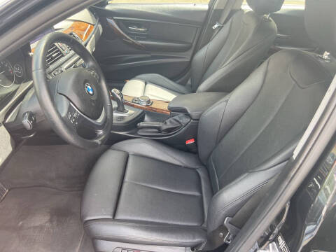 2015 BMW 3 Series 328i xDrive