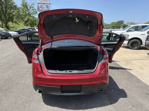 2017 Ford Taurus SEL
