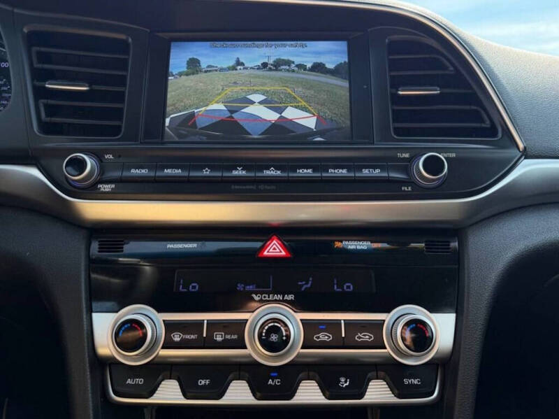 2020 Hyundai Elantra