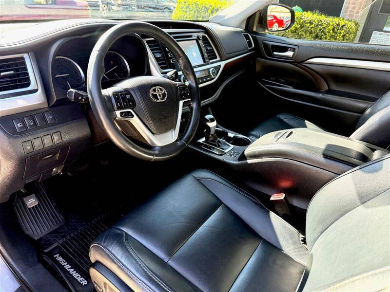 2017 Toyota Highlander XLE