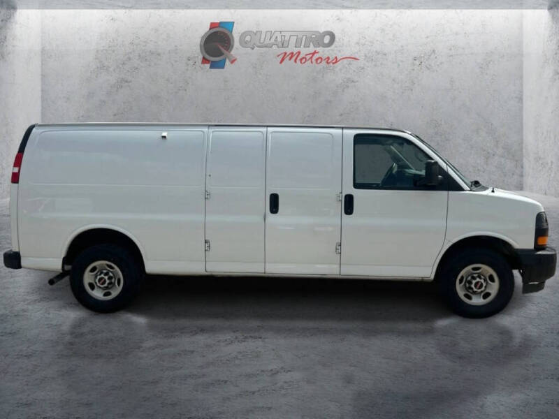 2023 GMC Savana 2500
