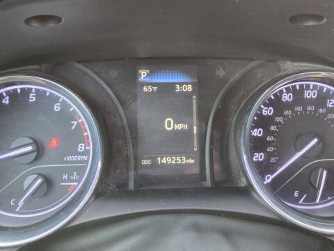 2019 Toyota Camry SE