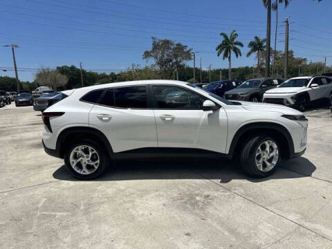 2025 Chevrolet Trax LS