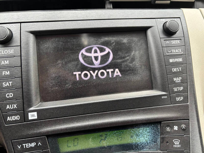 2010 Toyota Prius II