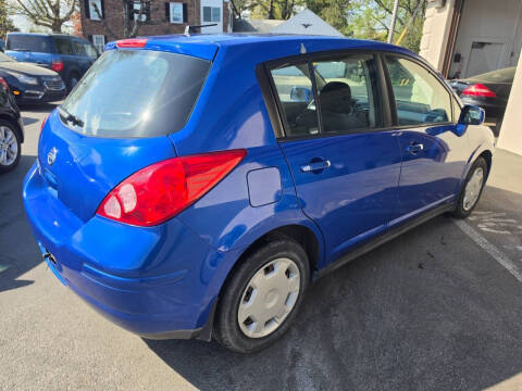 2009 Nissan Versa 1.8 SL FE+
