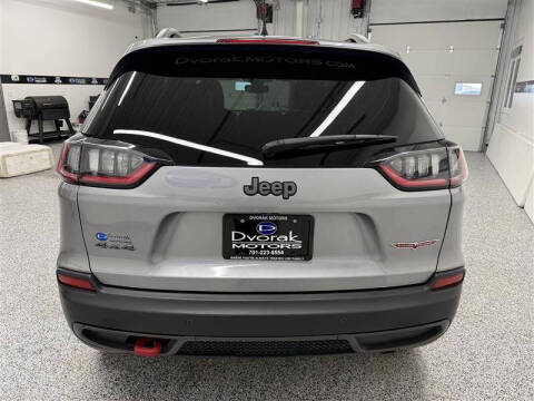 2020 Jeep Cherokee Trailhawk