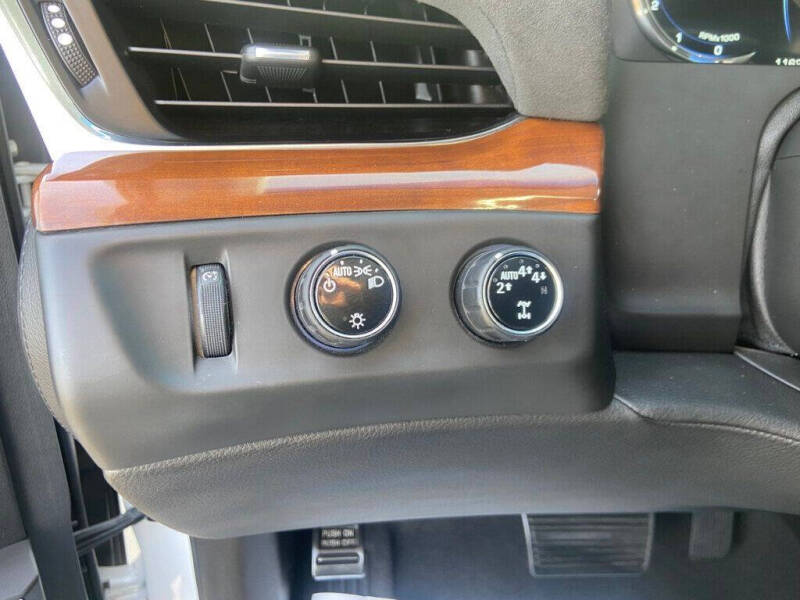 2017 Cadillac Escalade ESV Luxury