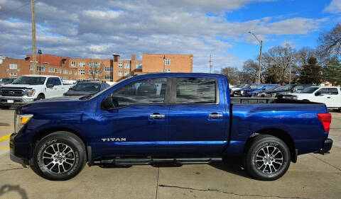 2021 Nissan Titan SV