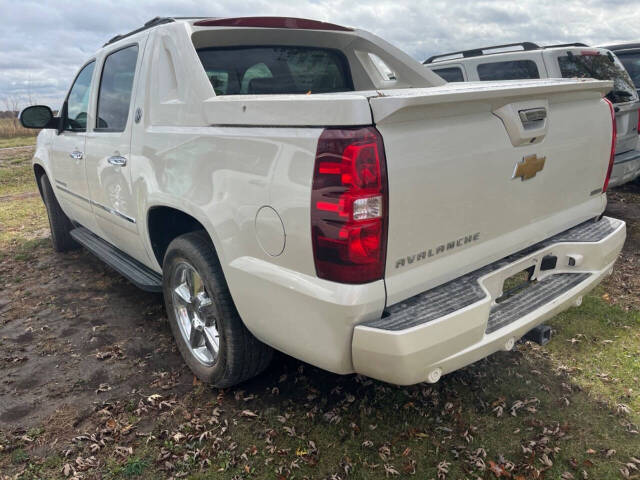 2013 Chevrolet Avalanche for sale at Kirksville Auto Sales LLC in Kirksville, MO