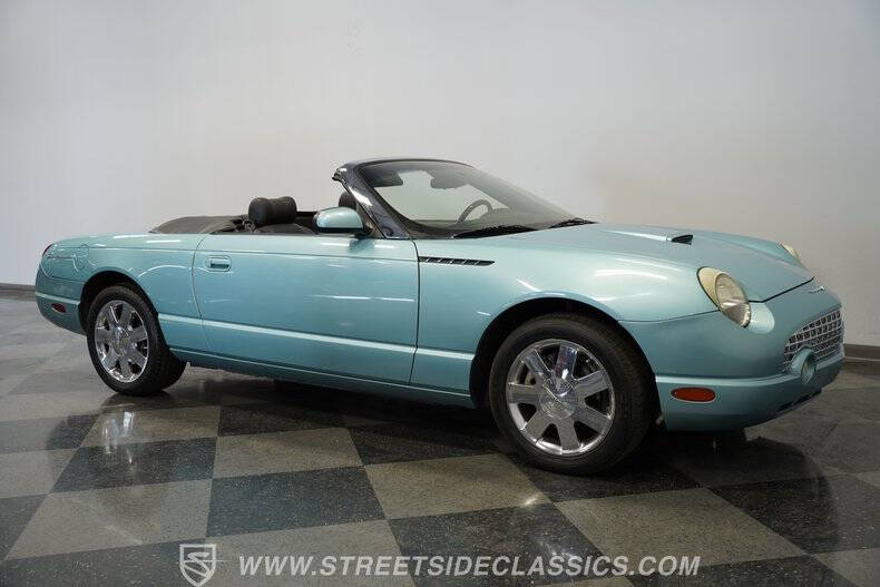 2002 Ford Thunderbird Deluxe