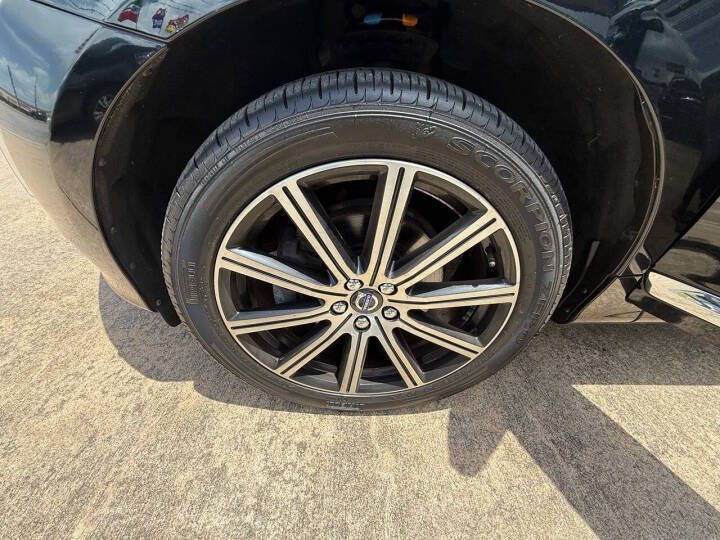 2016 Volvo XC60 T5 Drive-E Premier