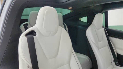 2024 Tesla Model X Plaid