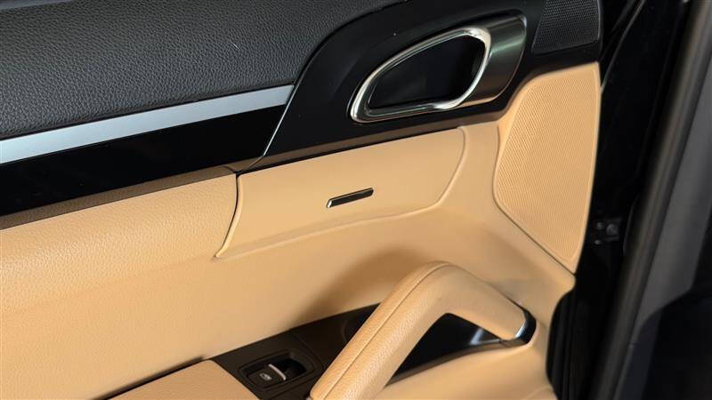 2016 Porsche Cayenne S