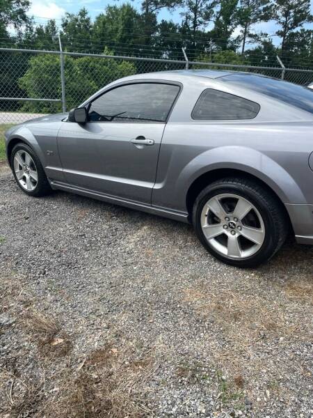 2006 Ford Mustang for sale at MOORE'S AUTOS LLC in Florence SC