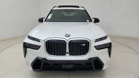 2025 BMW X7 M60i