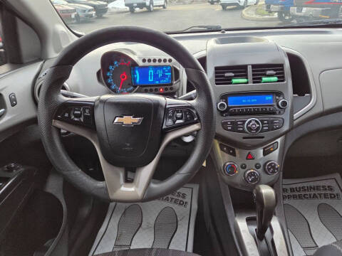 2015 Chevrolet Sonic LT Auto